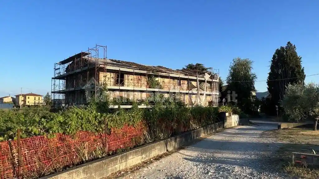 Rustico - Casale in vendita a Pistoia