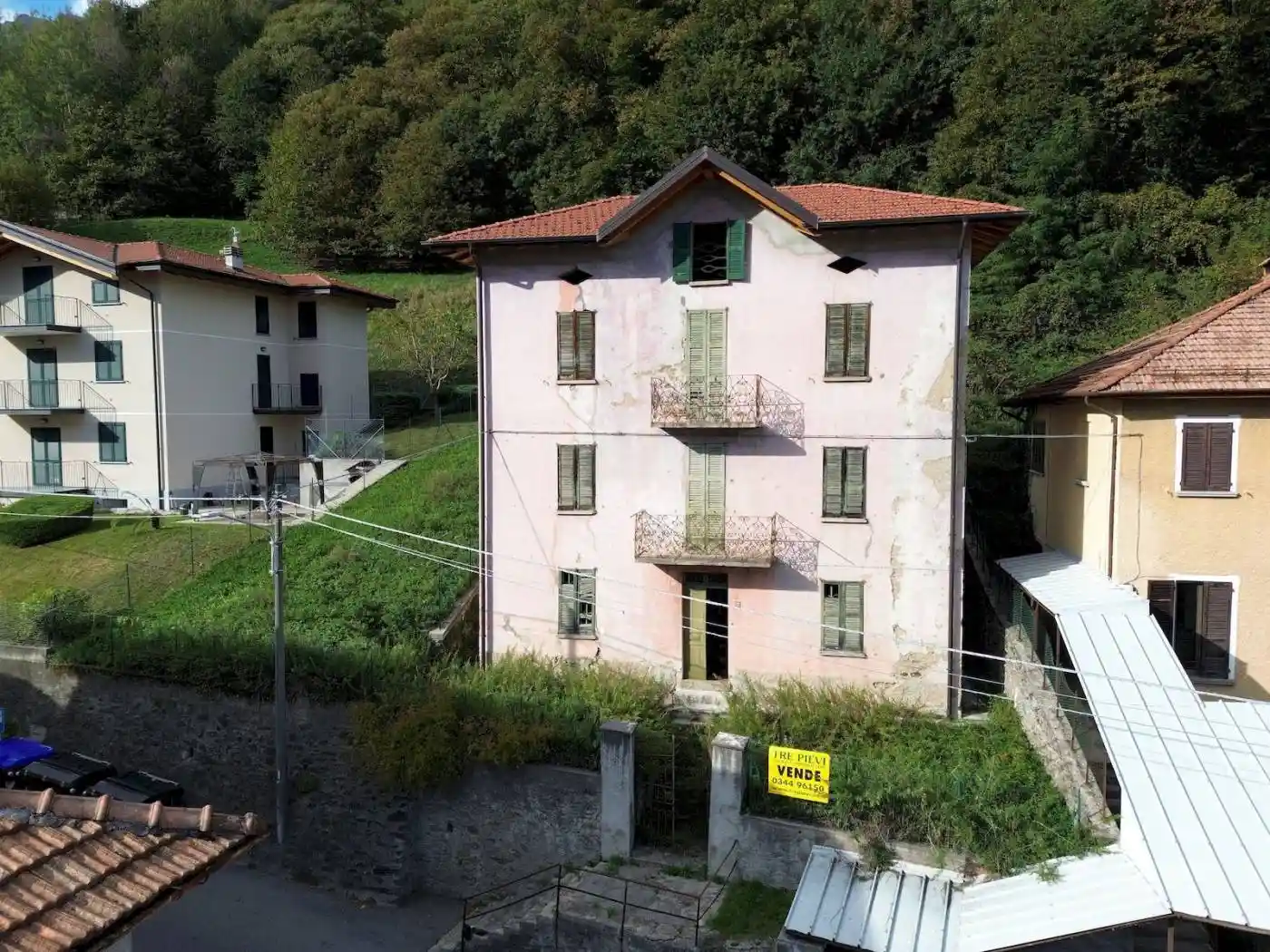 Casa indipendente in vendita a Dongo