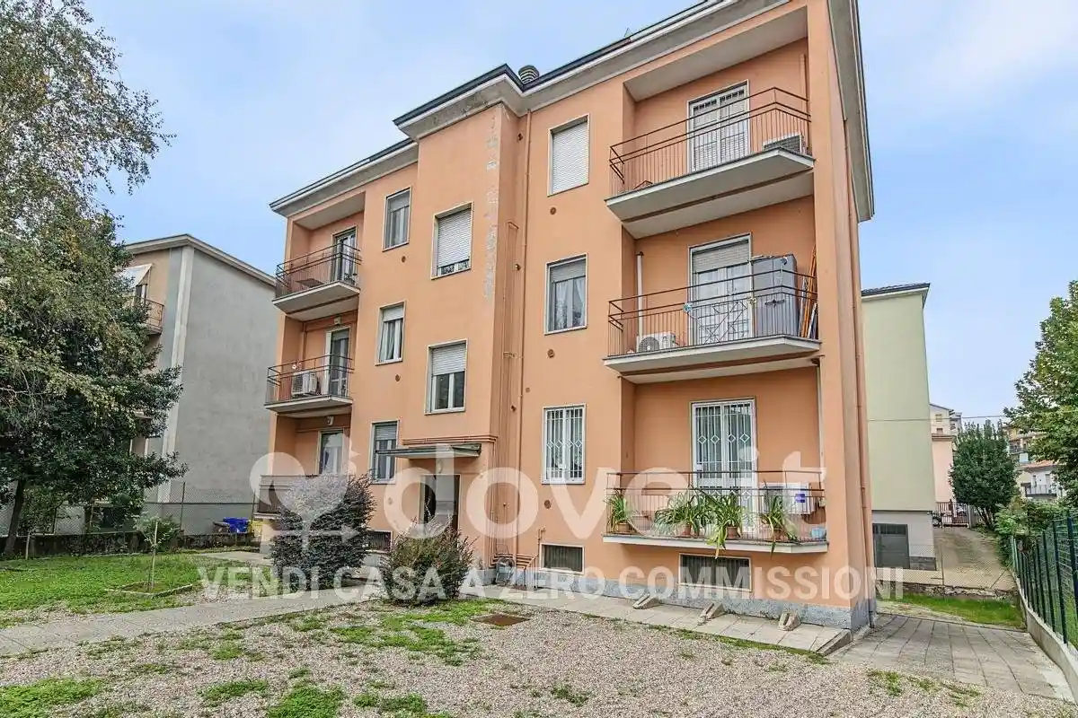 Appartamento in vendita a Pavia