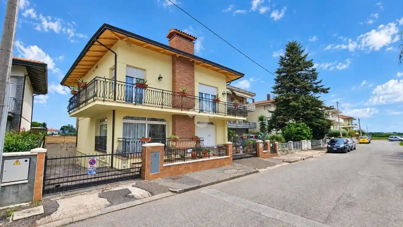 Villa in vendita a San Giovanni in Marignano