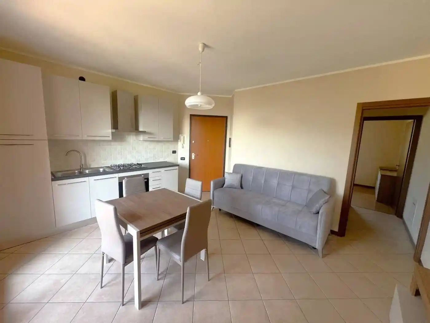 Appartamento in affitto a Solto Collina