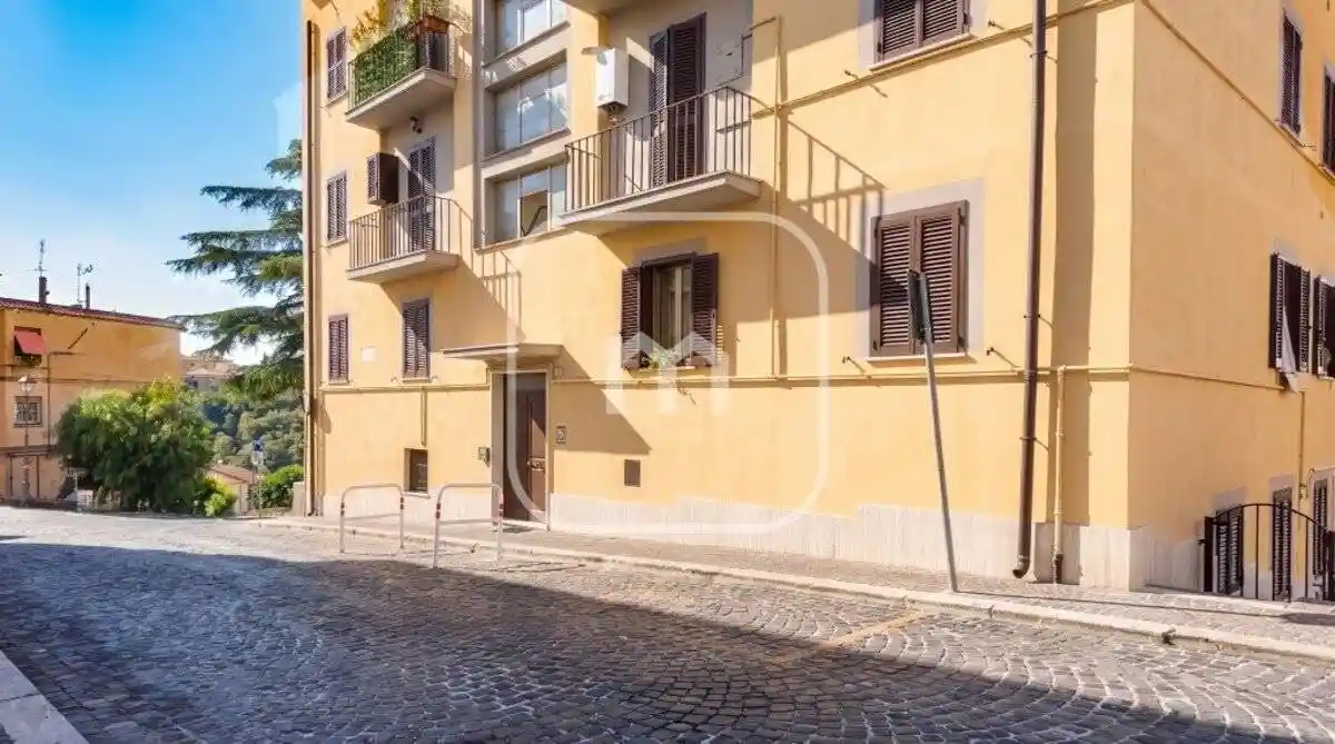 Appartamento in vendita a Valmontone