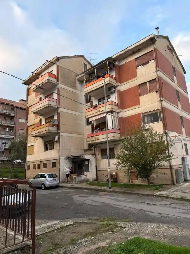 Appartamento in vendita a Cosenza
