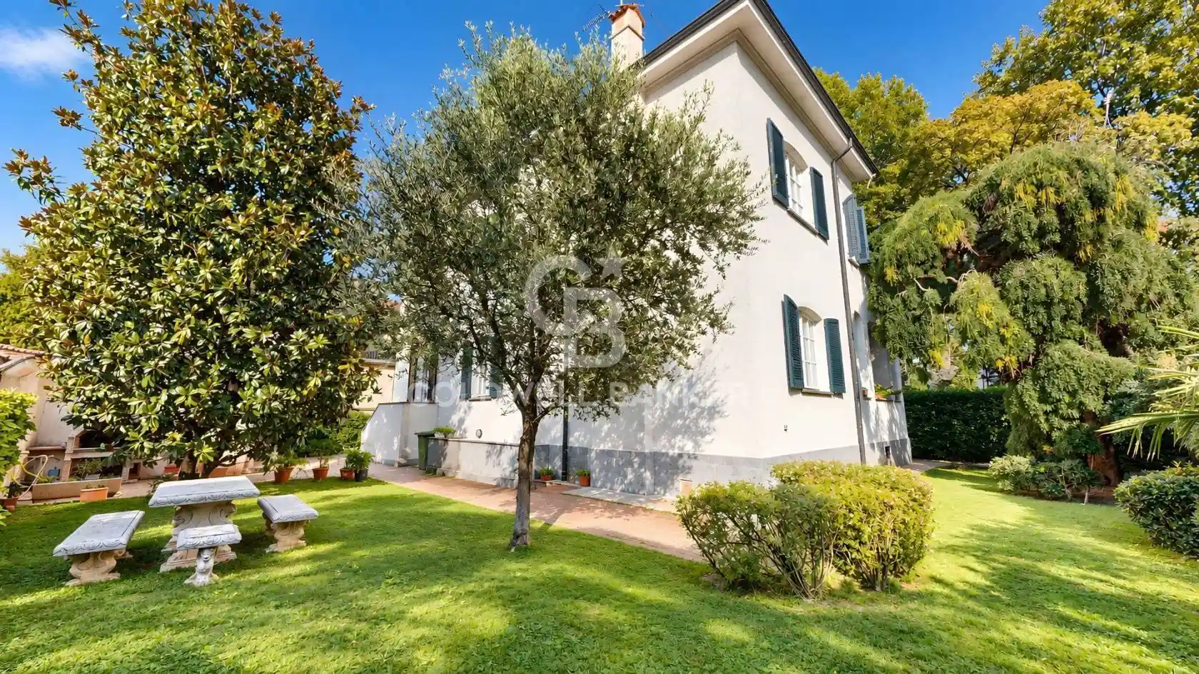 Villa in vendita a Cusano Milanino