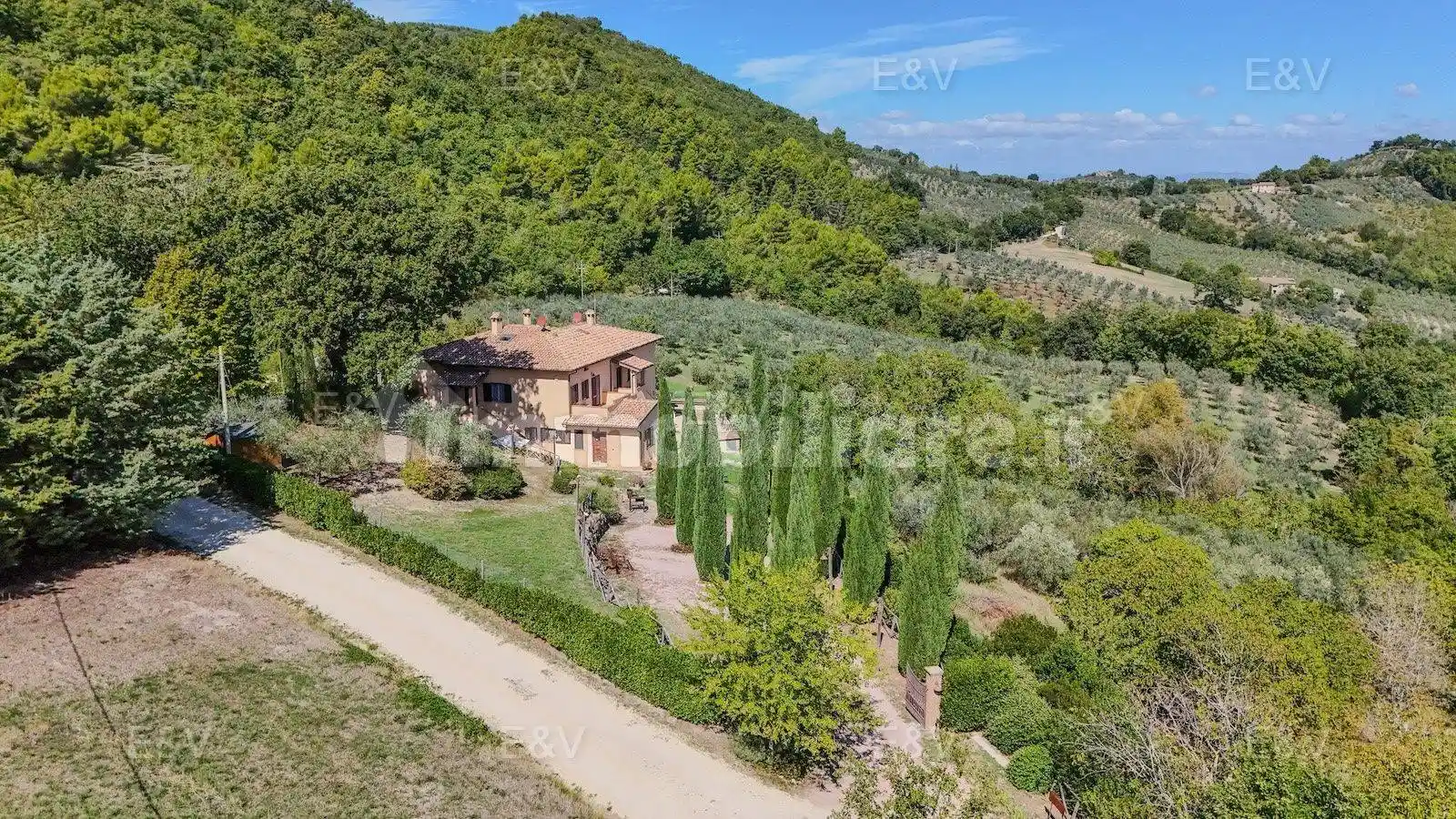 Rustico - Casale in vendita a Giano dell'Umbria