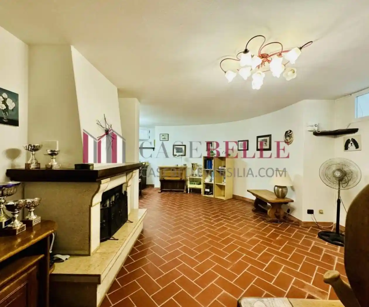 Casa indipendente in vendita a Massa