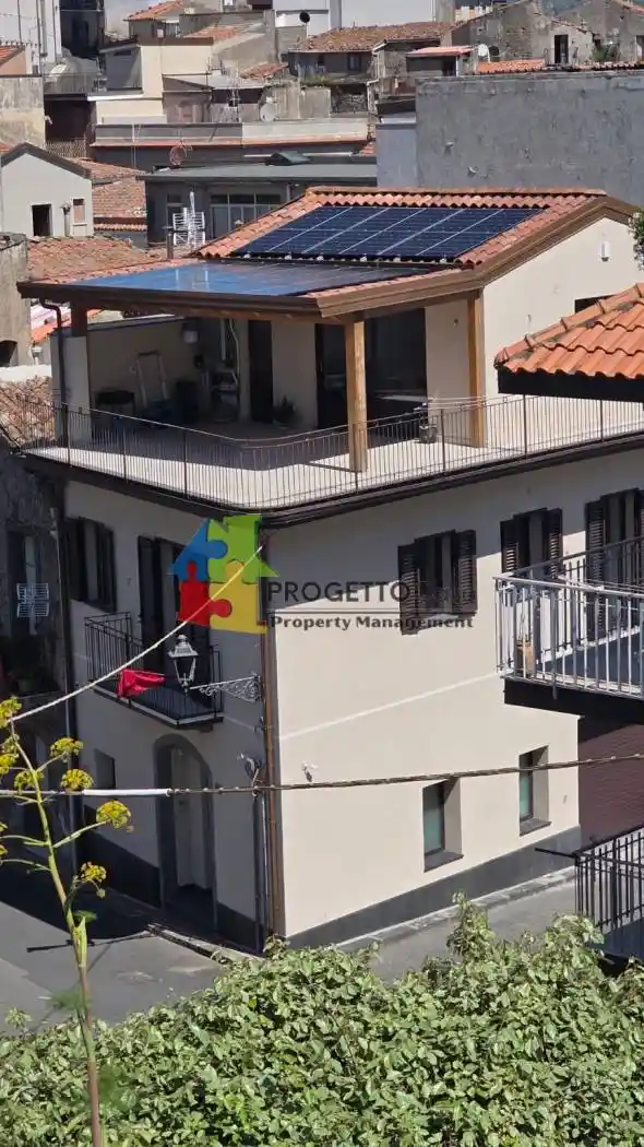 Casa indipendente in vendita a Castiglione di Sicilia