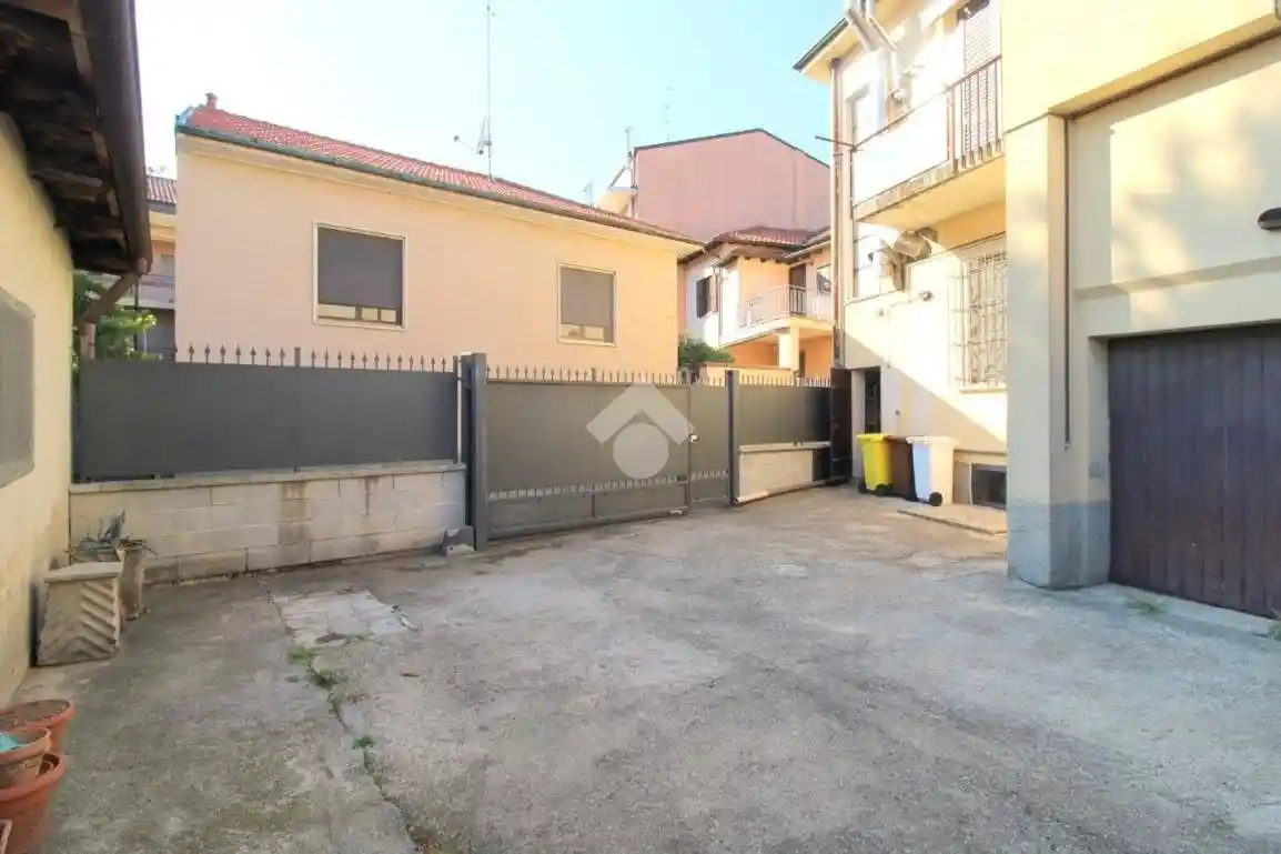 Appartamento in vendita a Rho