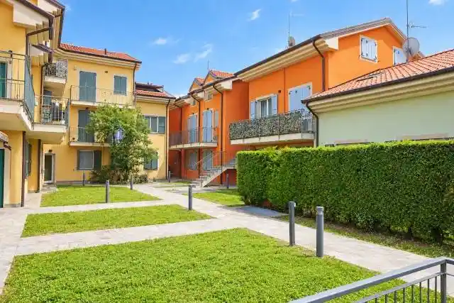 Appartamento in vendita a Solza