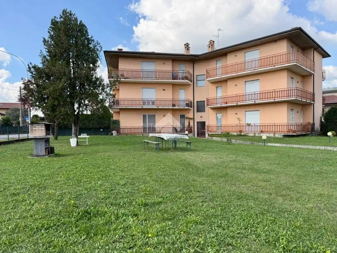 Appartamento in vendita a Sotto il Monte Giovanni XXIII