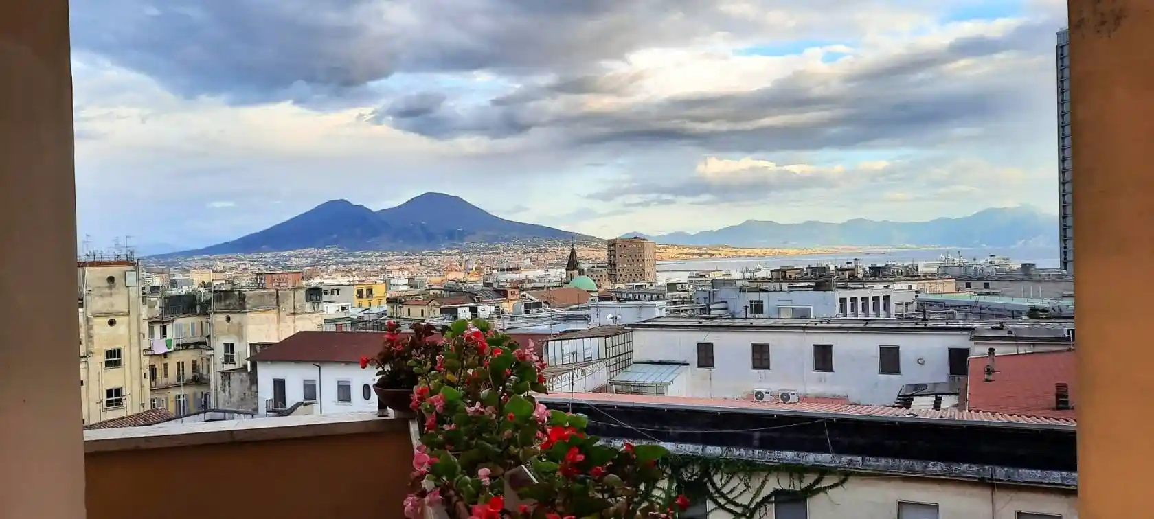 Appartamento in vendita a Napoli