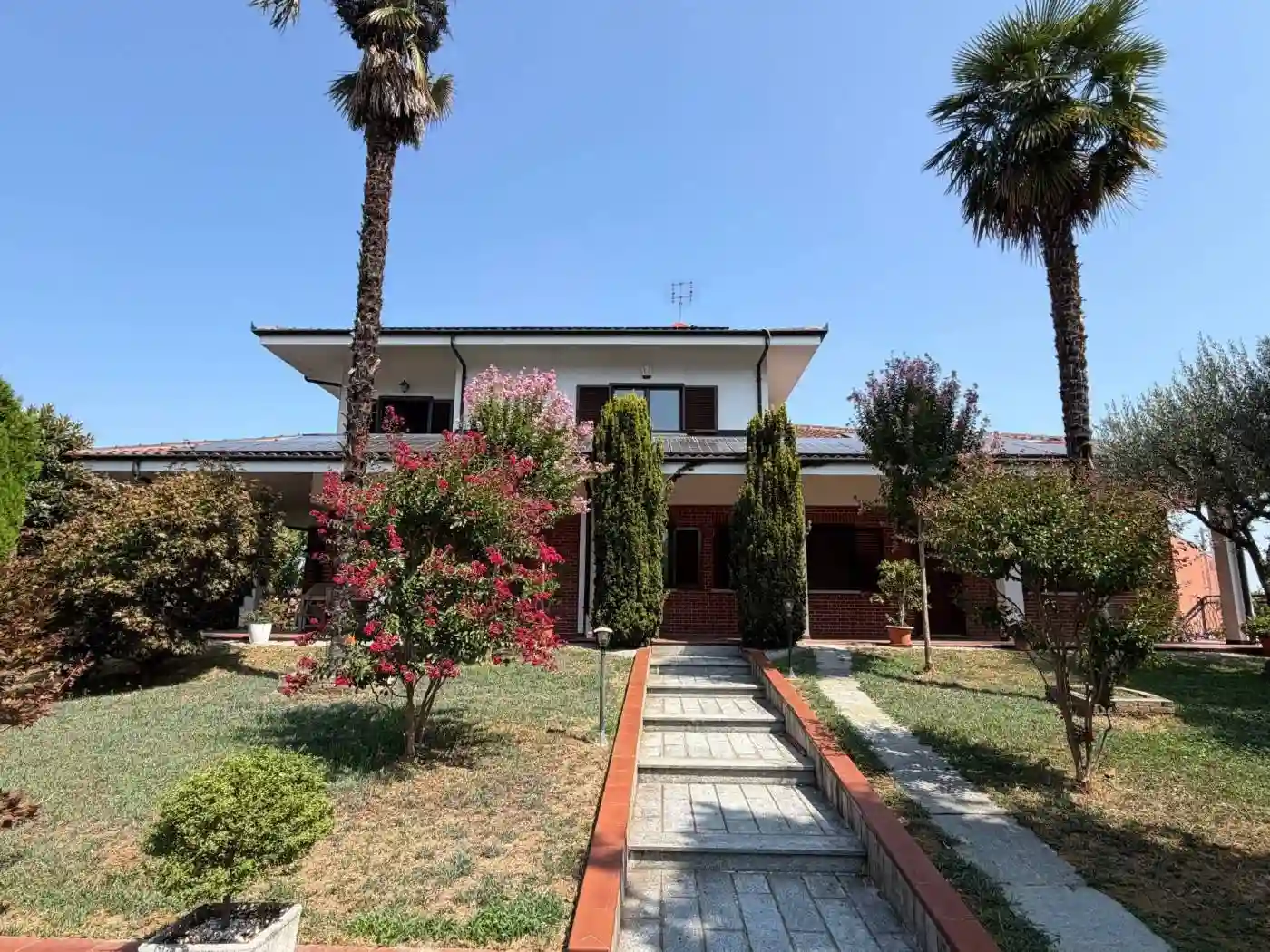 Villa - foto 2