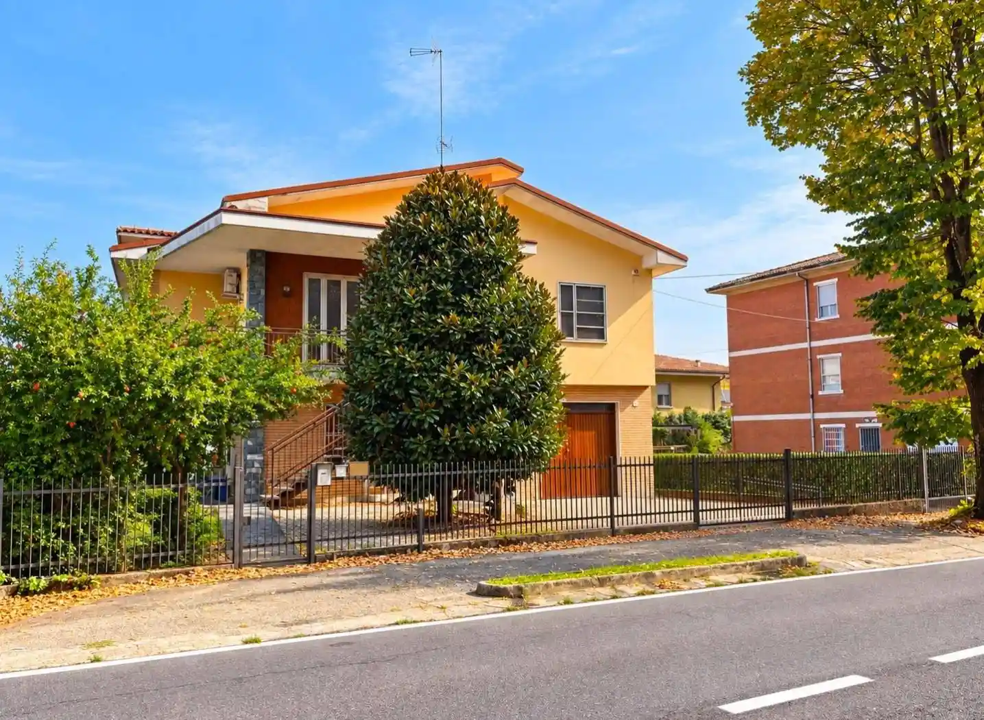 Villa in vendita a Sannazzaro de' Burgondi