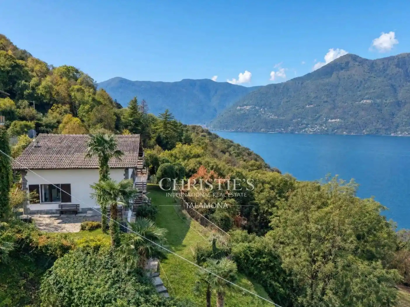 Villa in vendita a Tronzano Lago Maggiore