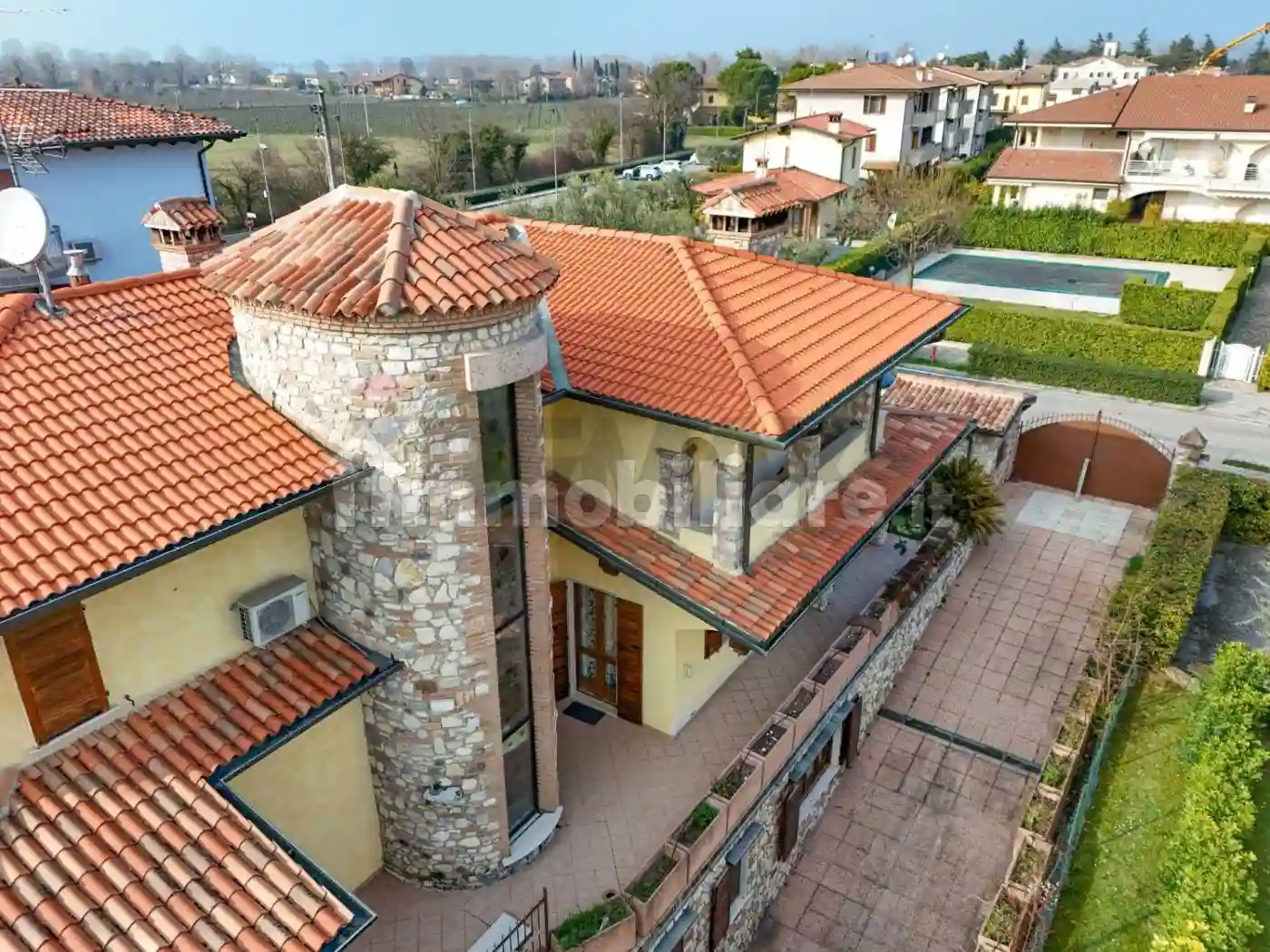 Villa - foto 2