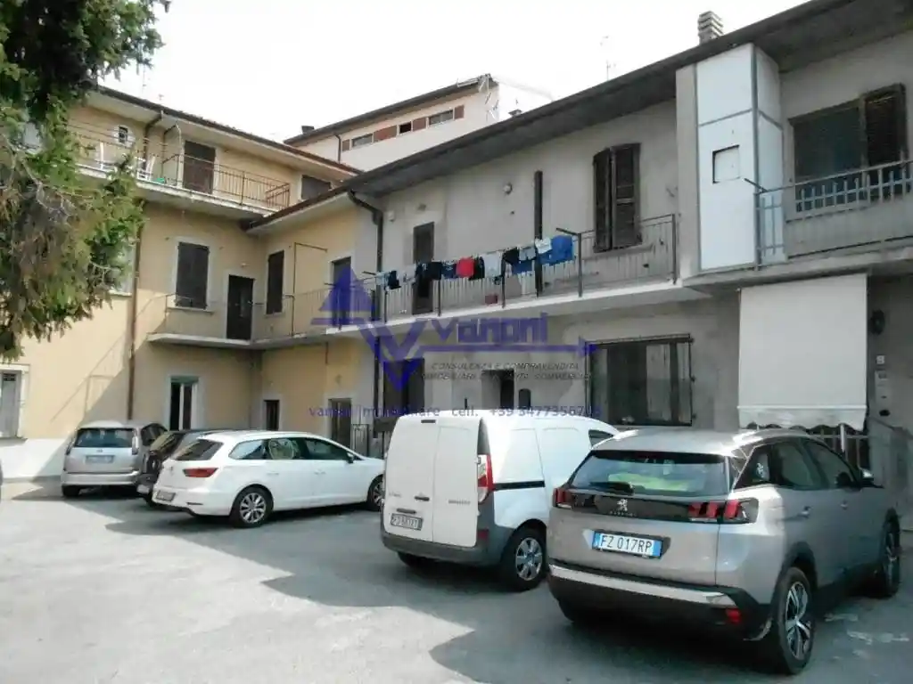 Palazzo - Edificio in vendita a Bonate Sotto
