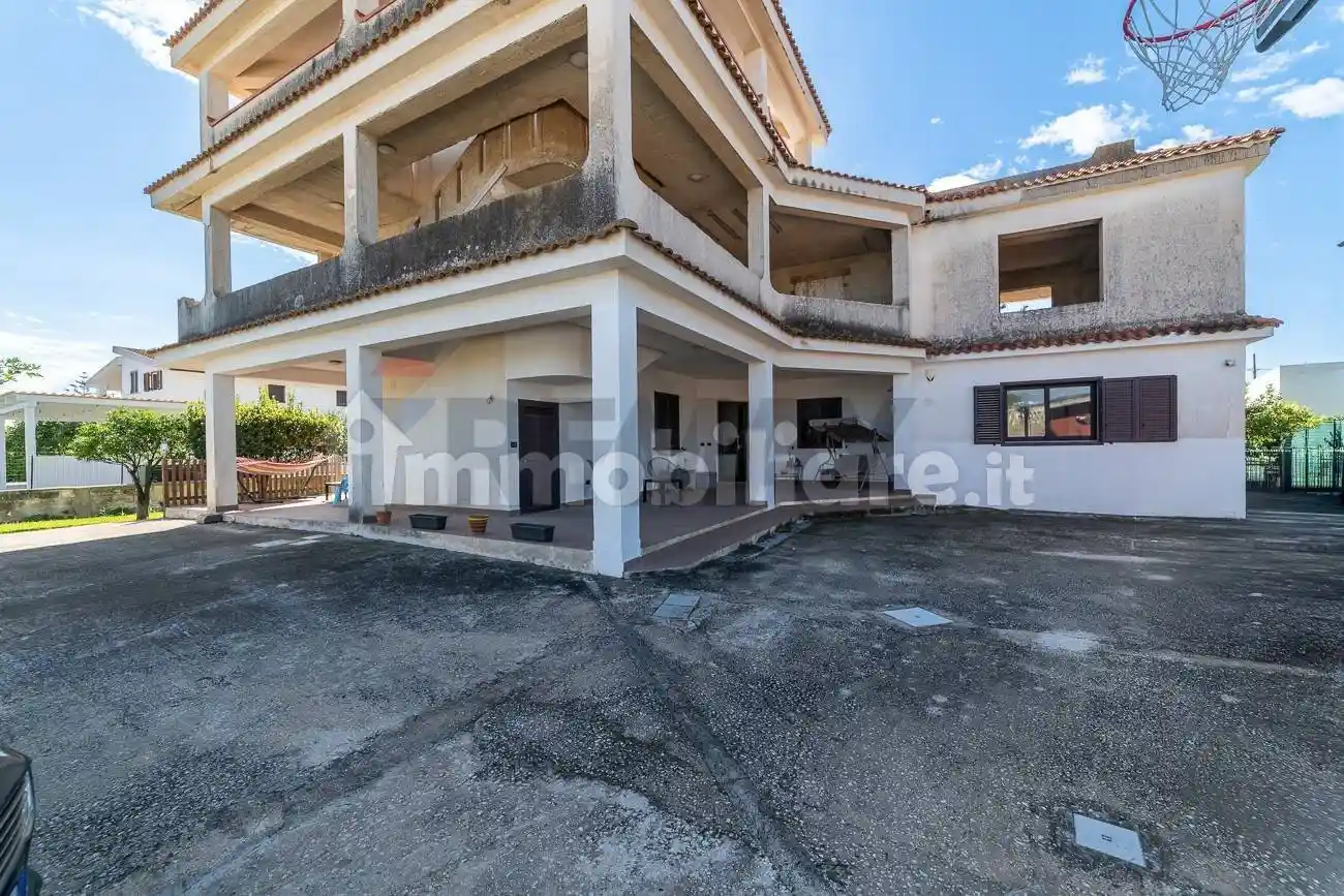 Villa in vendita a Siracusa