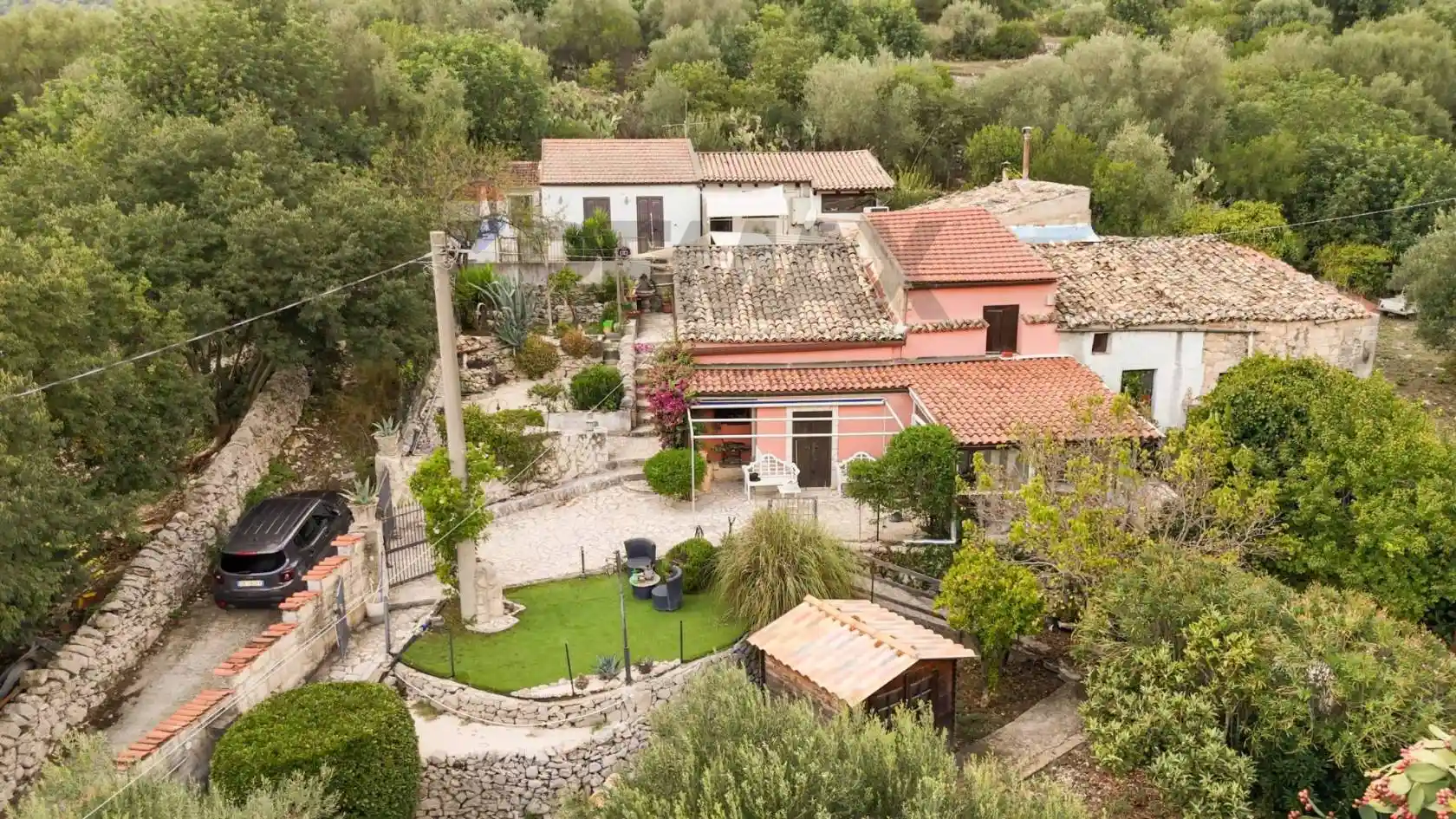 Rustico - Casale in vendita a Ragusa