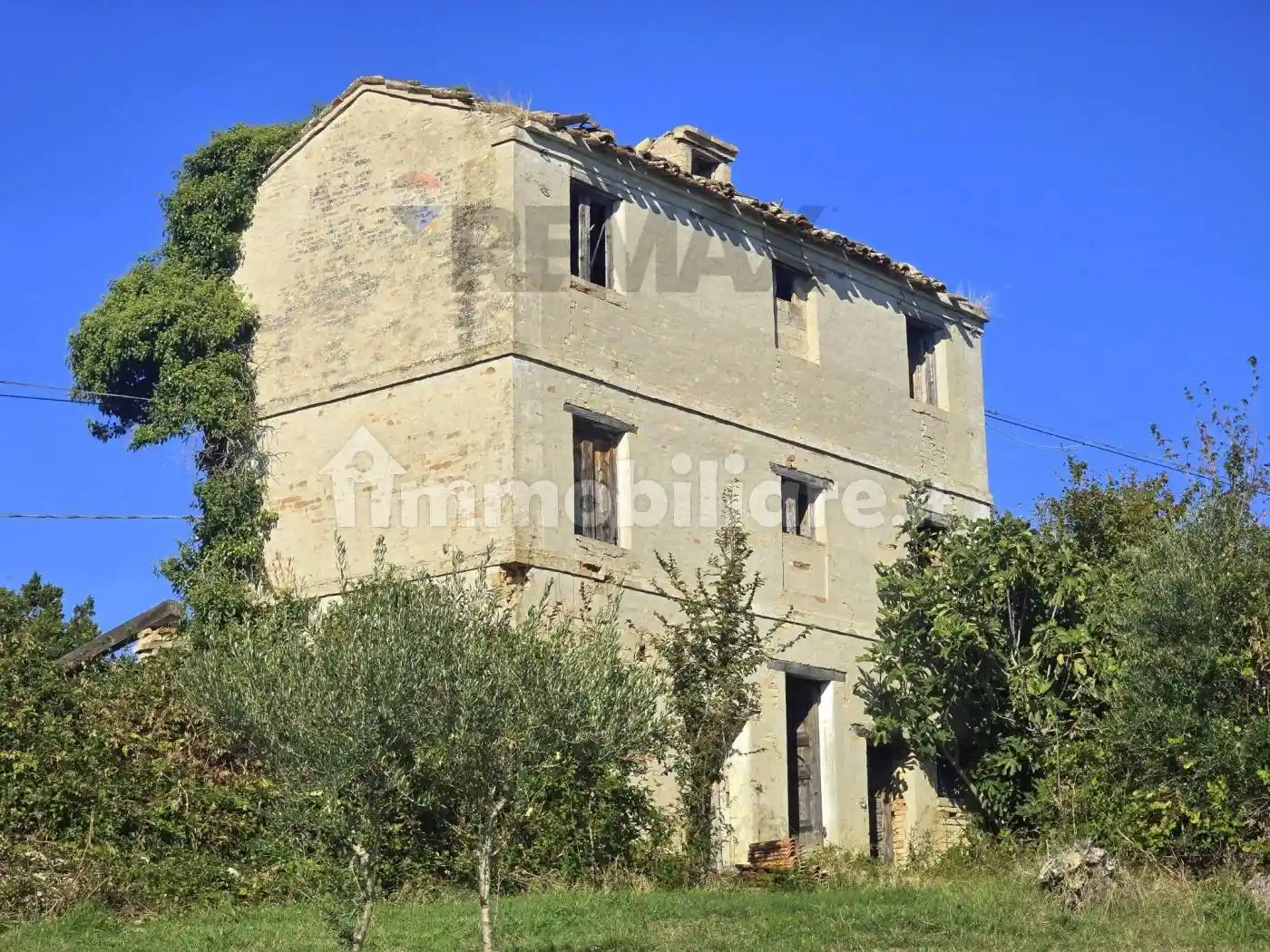 Rustico - Casale in vendita a Francavilla d'Ete