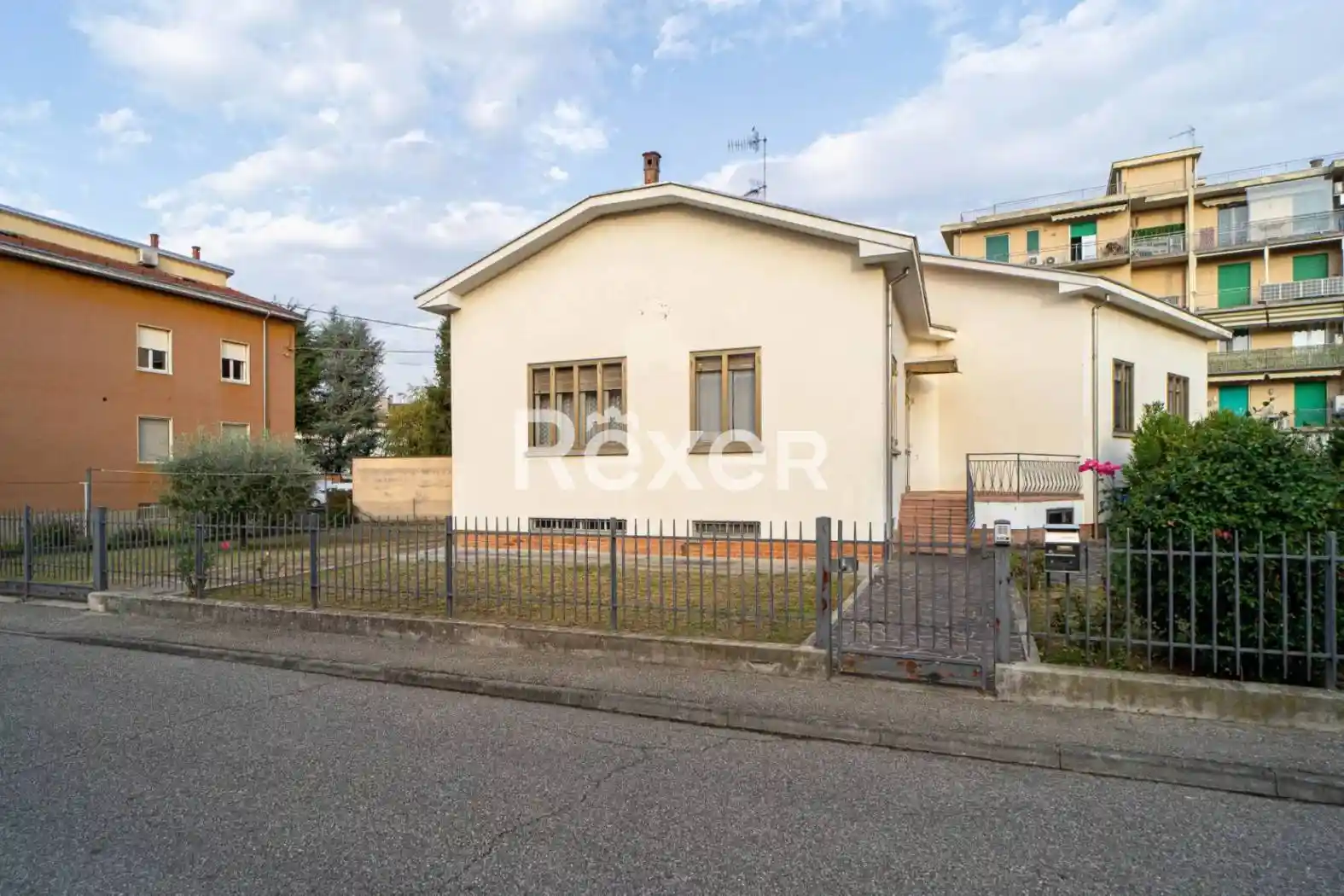 Villa in vendita a Collecchio