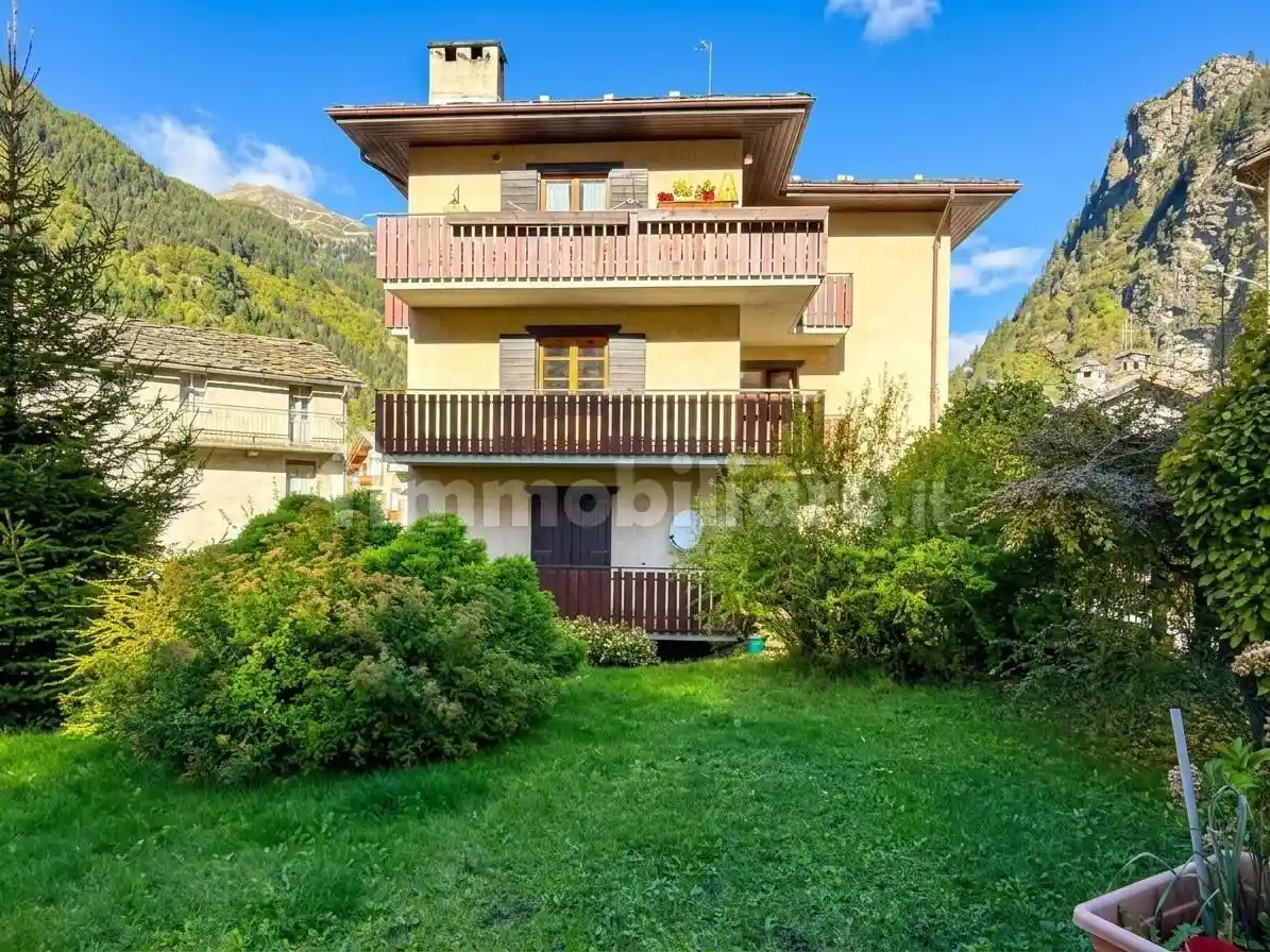 Appartamento in vendita a Campodolcino