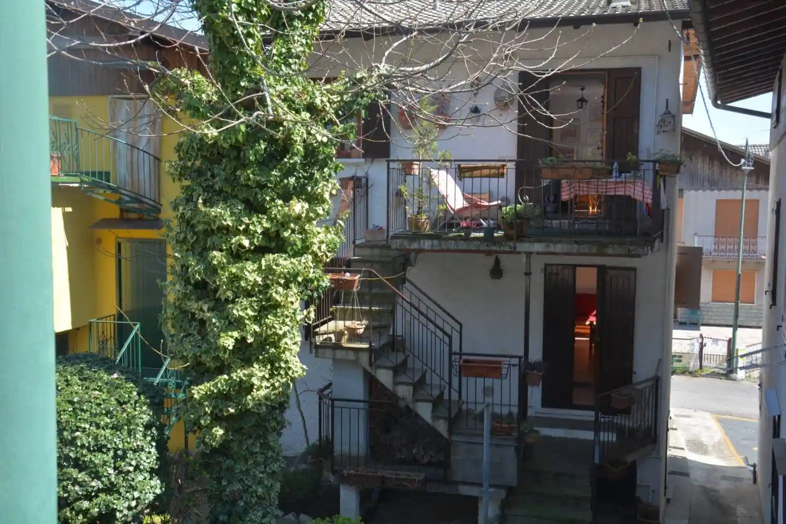 Appartamento in vendita a Selvino