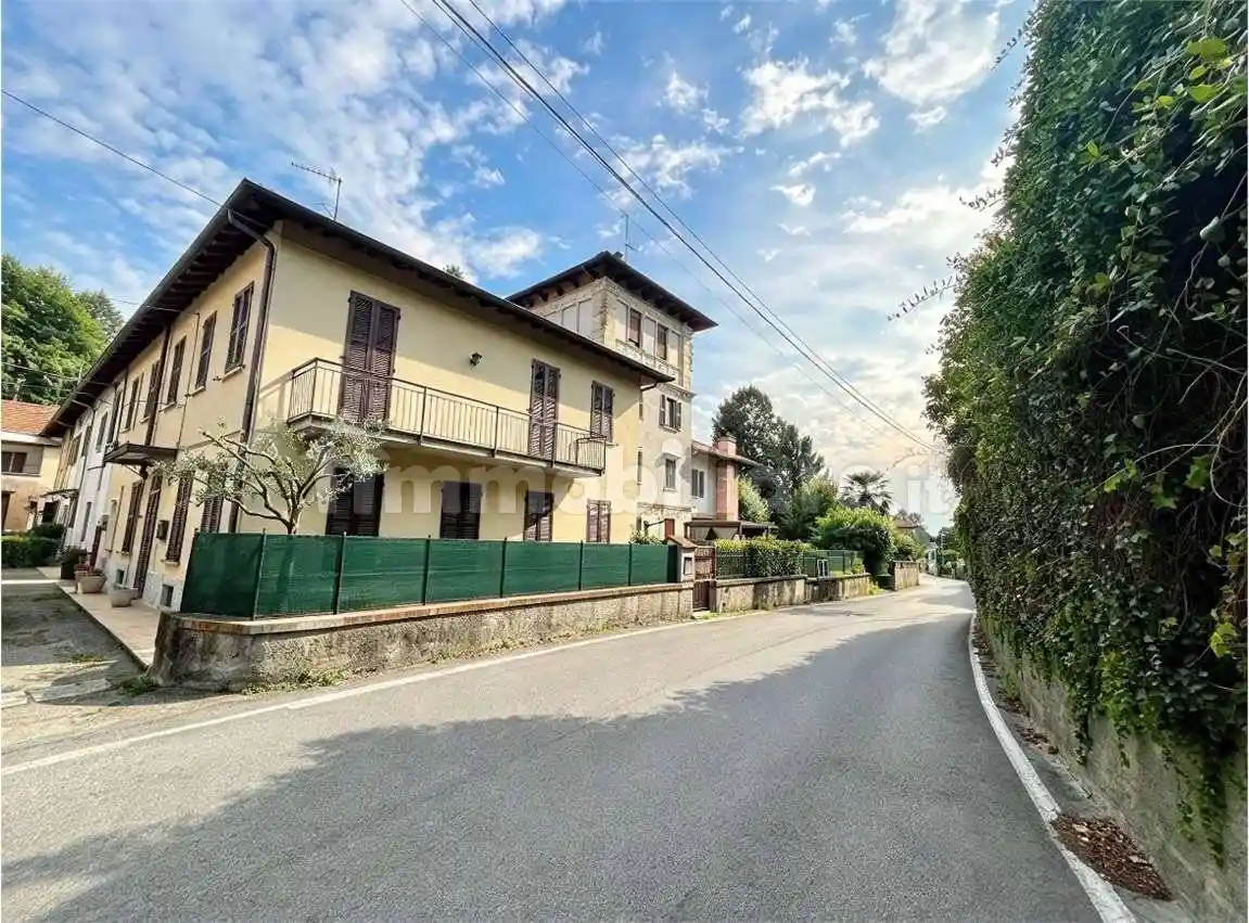 Appartamento in vendita a Golasecca