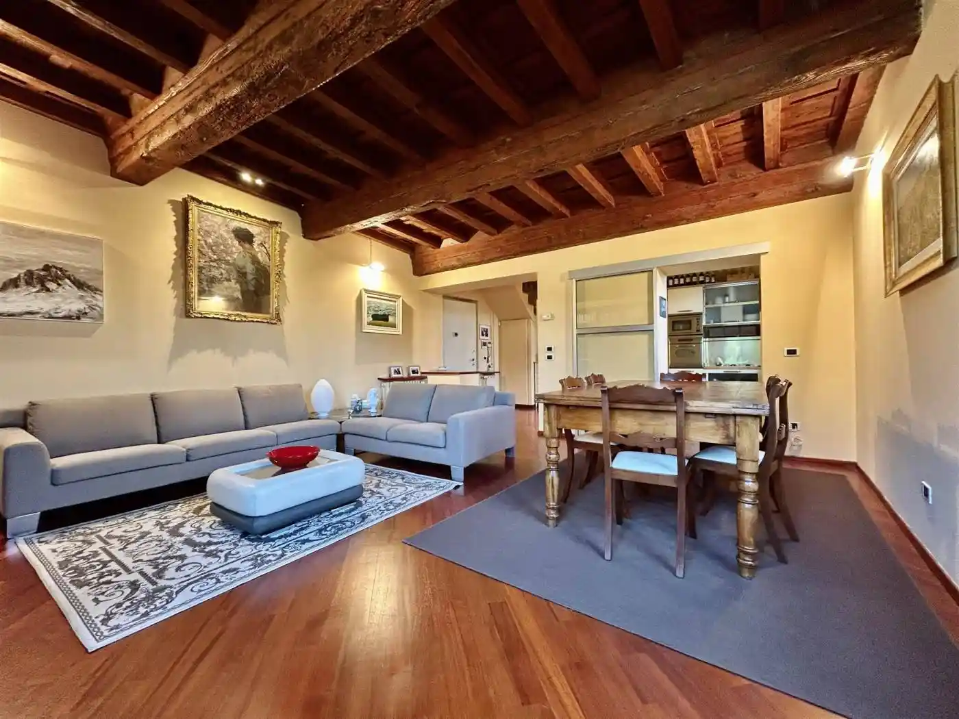 Appartamento in vendita a Firenze