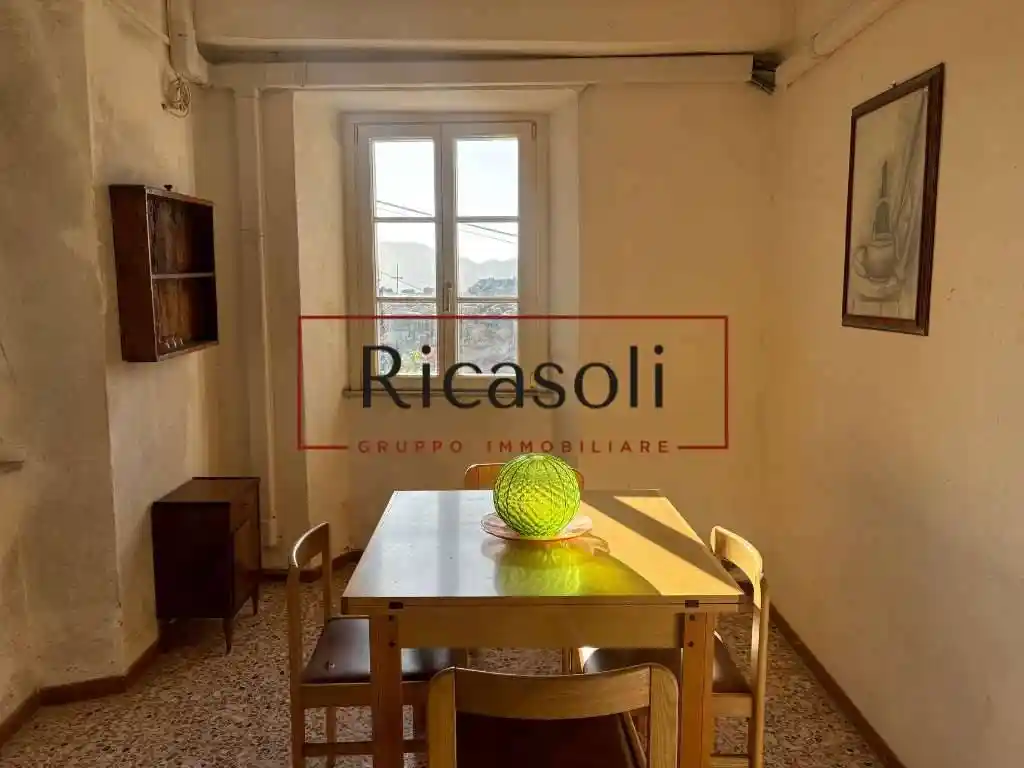 Casa indipendente in vendita a Borgo a Mozzano