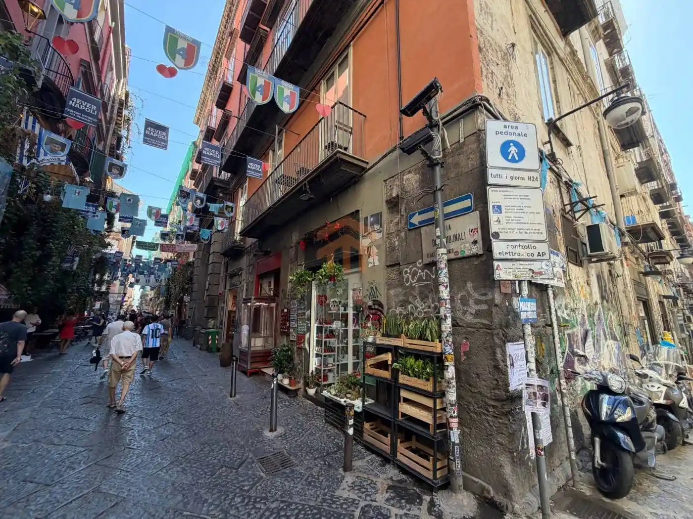 Appartamento in vendita a Napoli