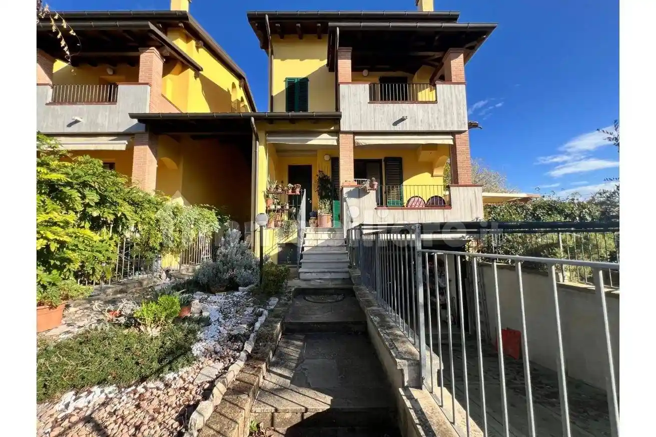 Villetta a schiera in vendita a Castel Guelfo di Bologna