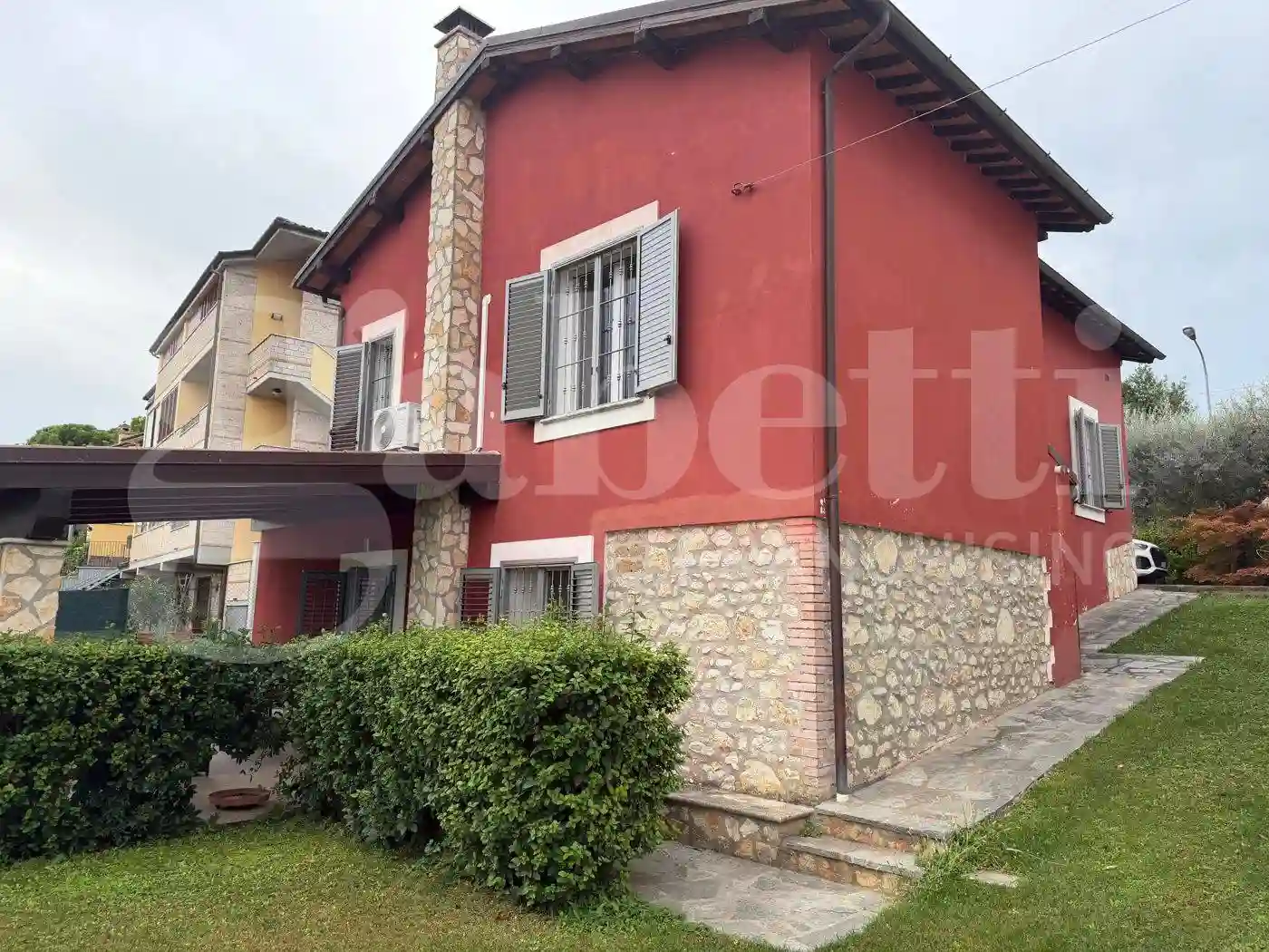 Villa - foto 2