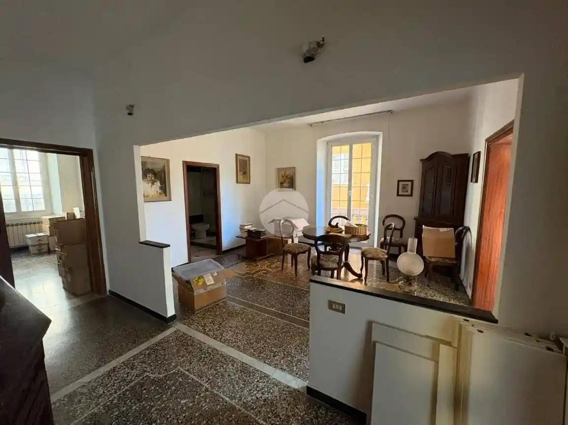Appartamento in vendita a Genova