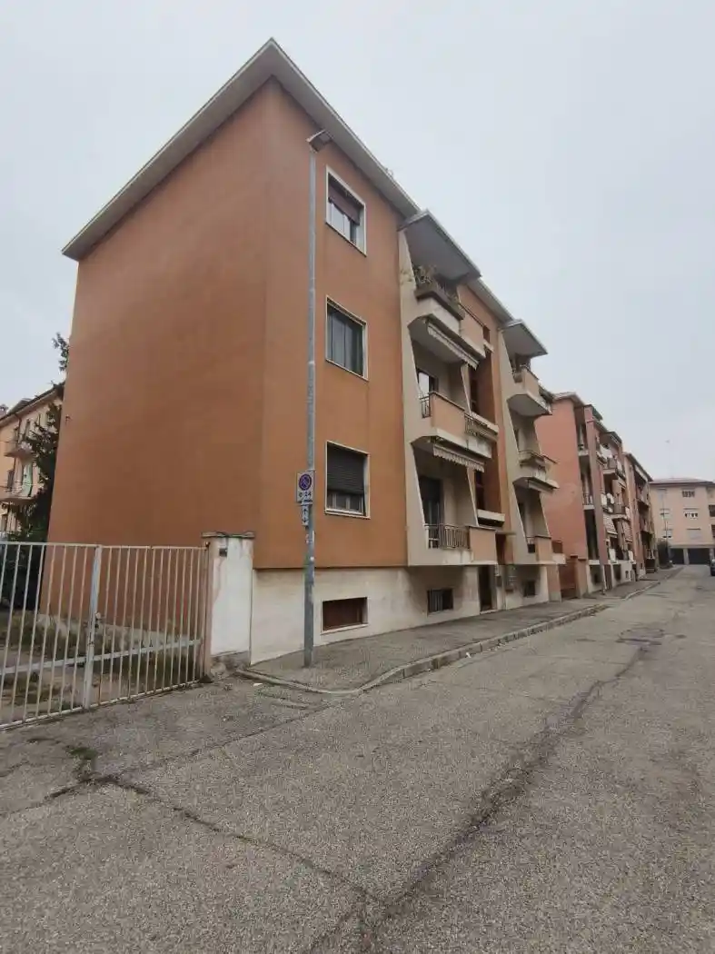 Appartamento in affitto a Pavia
