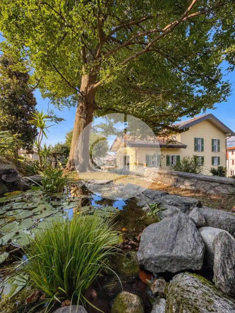 Villa in vendita a Valmorea