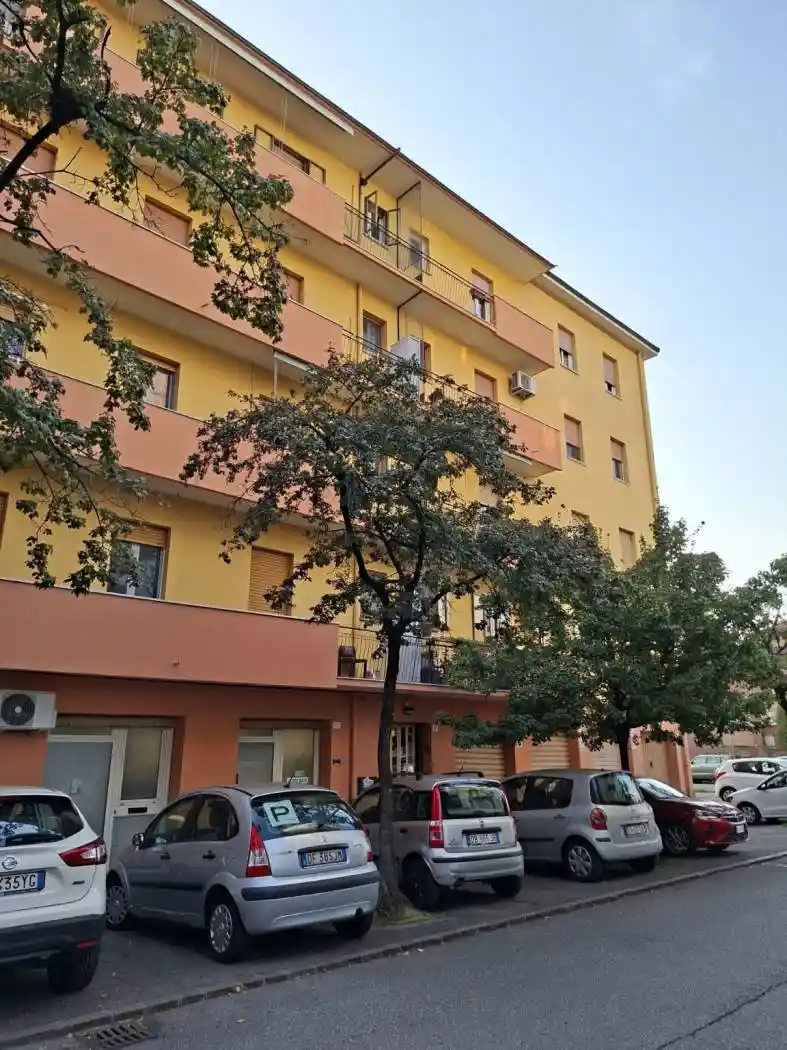 Appartamento in vendita a Modena