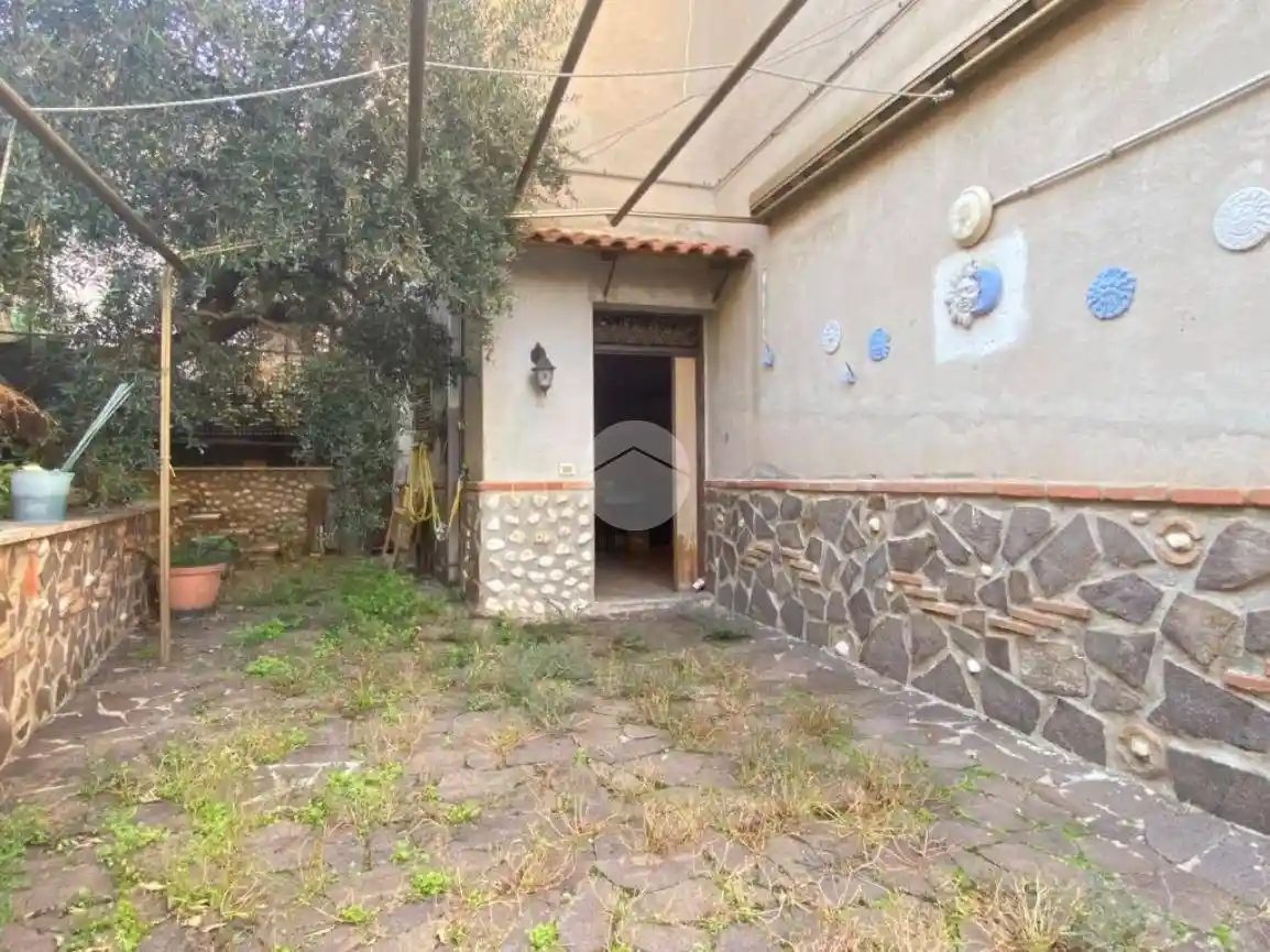 Rustico - Casale in vendita a Moricone