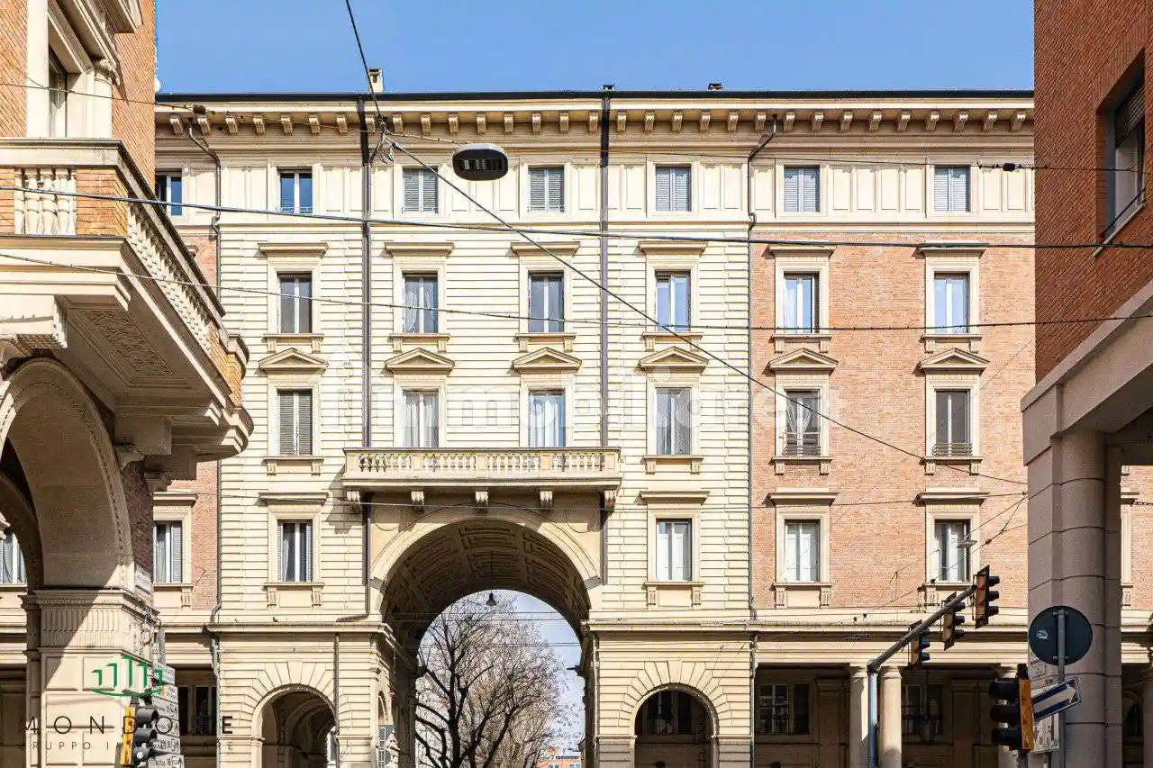 Appartamento in vendita a Bologna