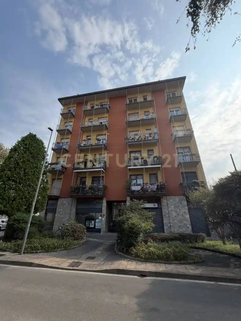 Appartamento in vendita a San Giorgio Su Legnano