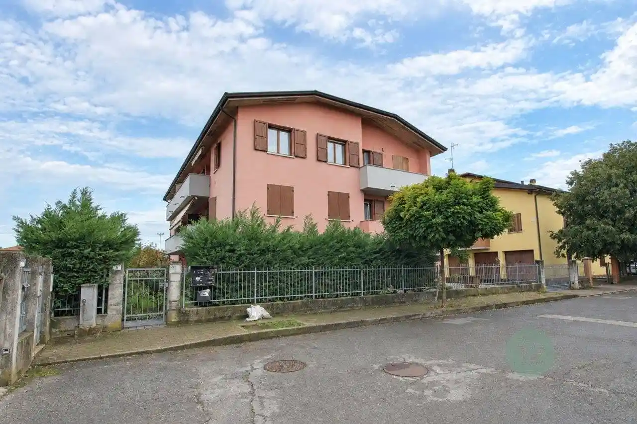 Appartamento in vendita a Campagnola Emilia