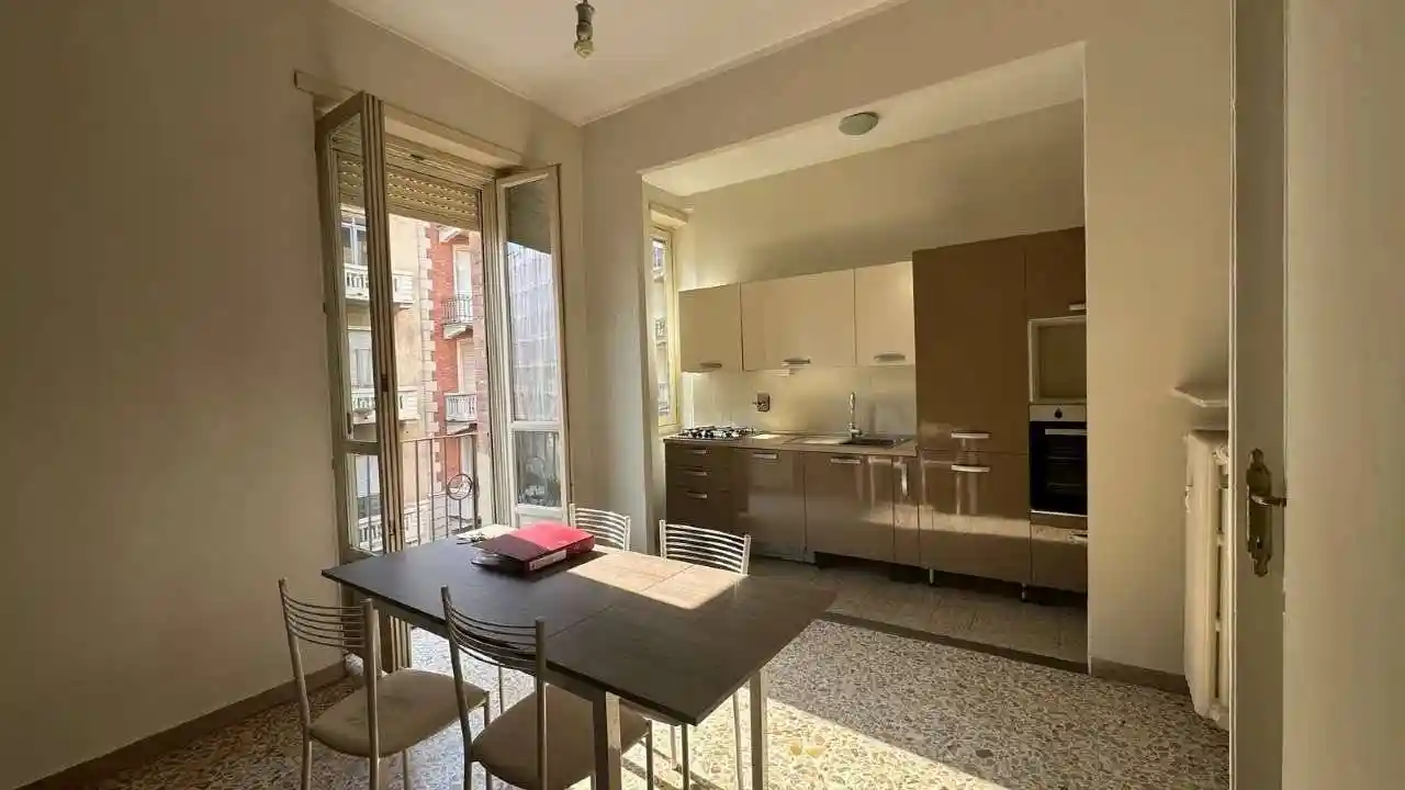 Appartamento in vendita a Torino