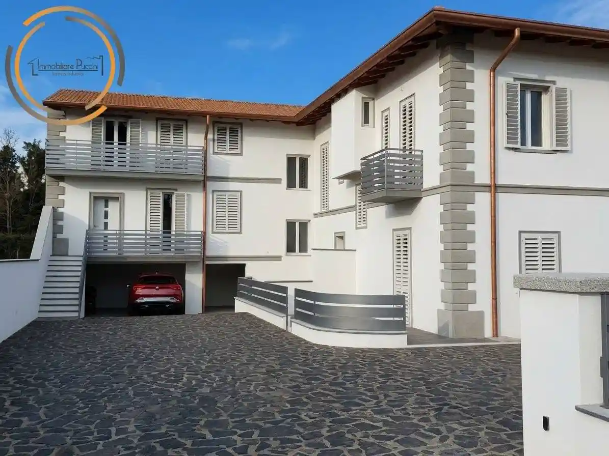 Casa indipendente in vendita a Signa