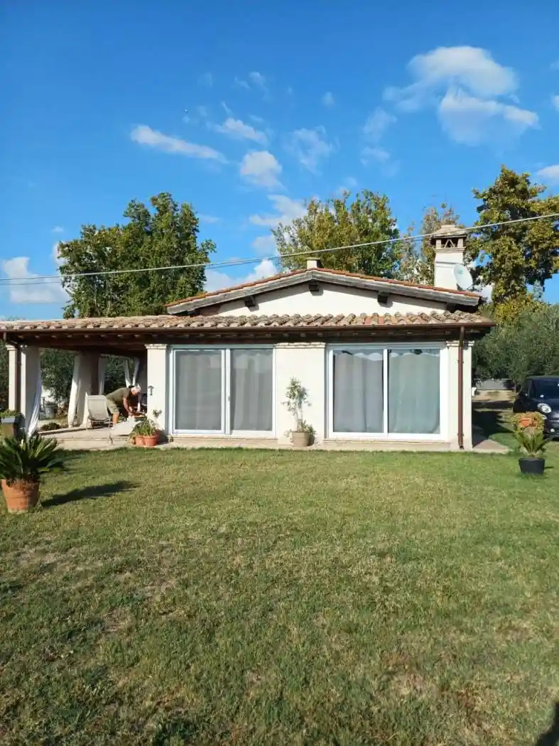 Villa in vendita a Trevignano Romano