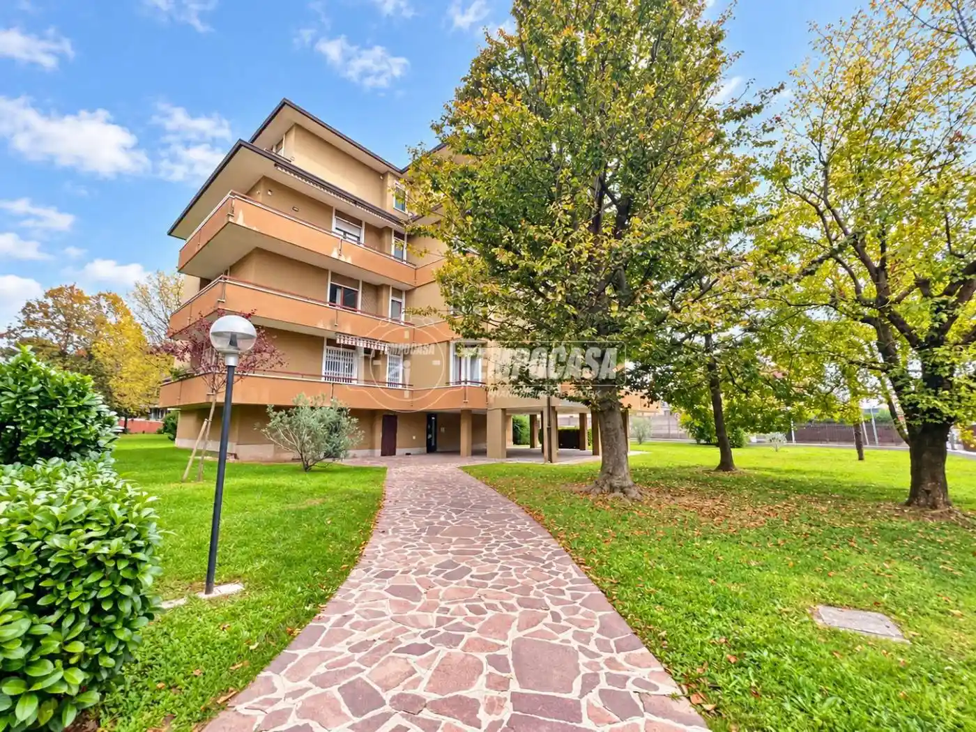 Appartamento in vendita a Agrate Brianza