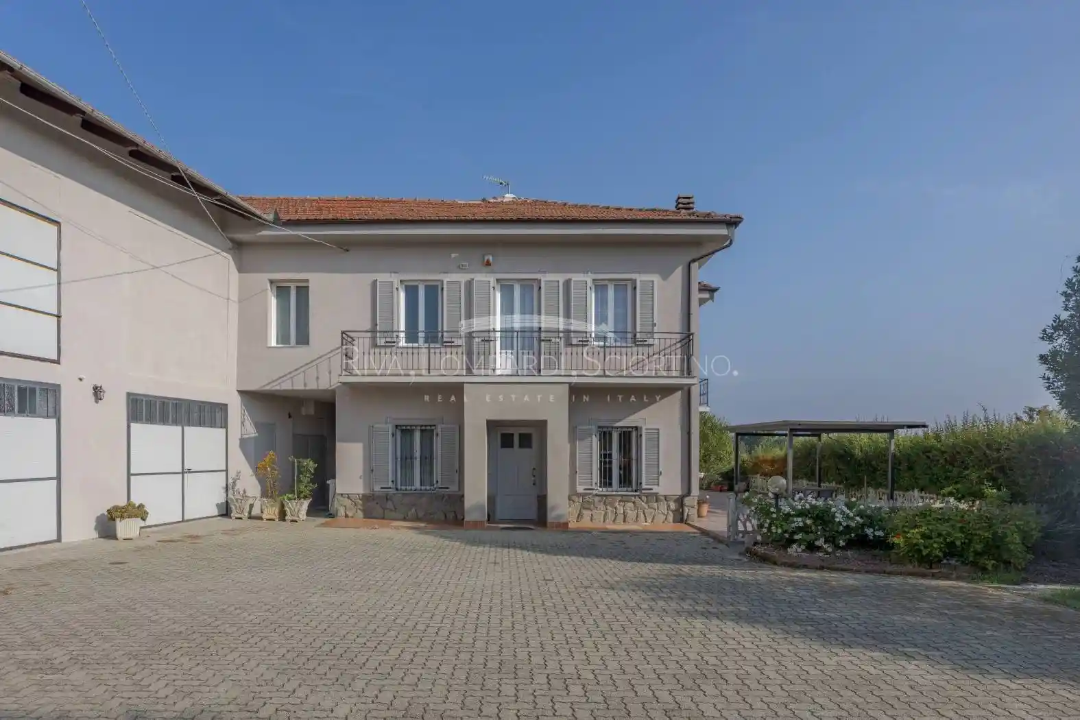 Rustico - Casale in vendita a Asti
