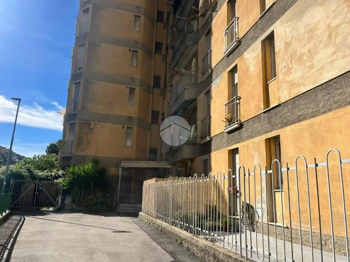 Appartamento in vendita a Genova