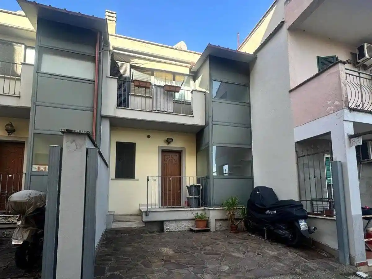 Villetta a schiera in affitto a Roma