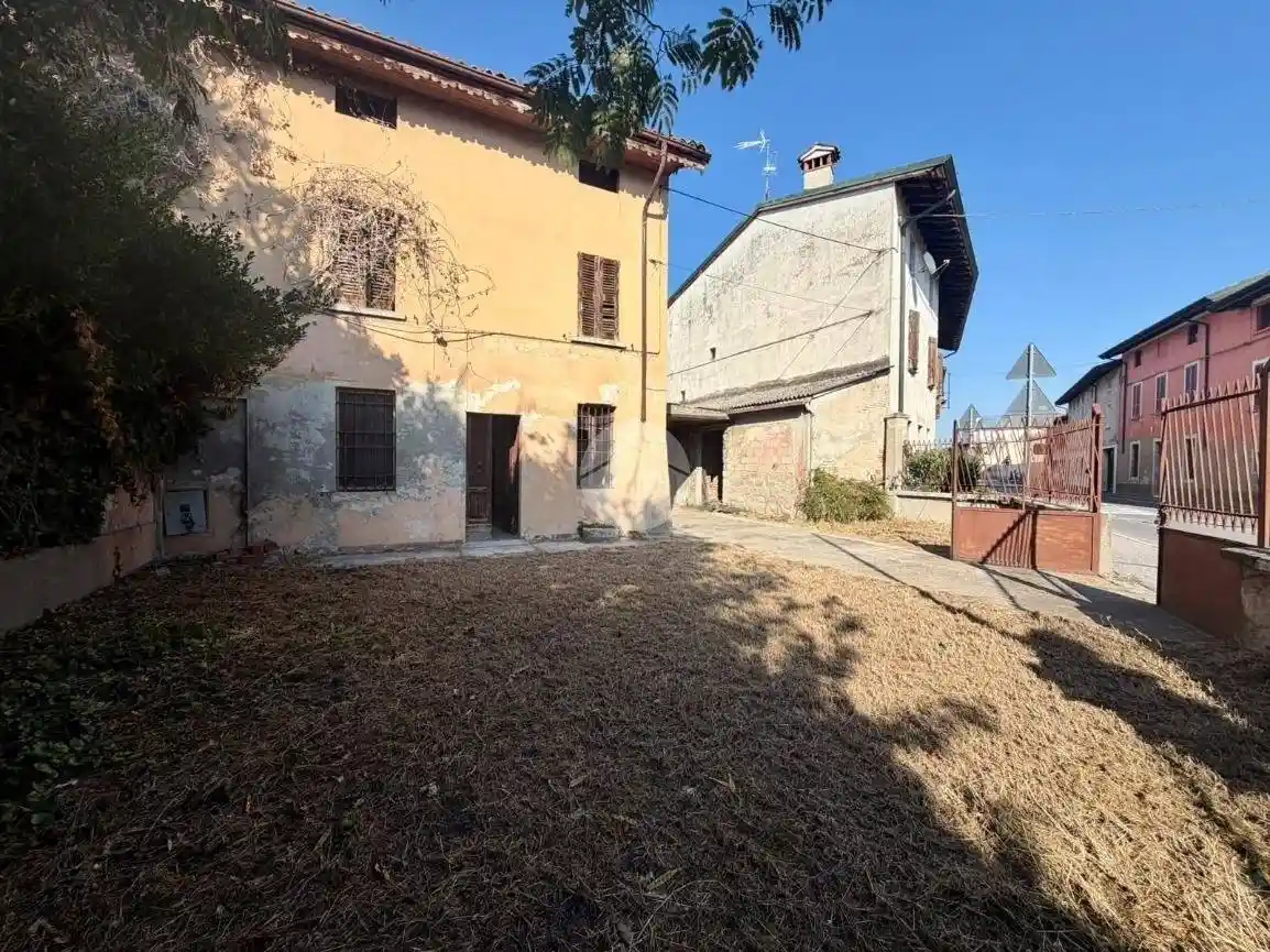 Rustico - Casale in vendita a Orzivecchi