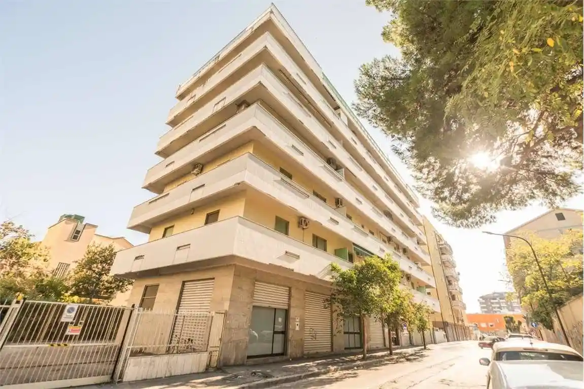 Appartamento in vendita a Pescara