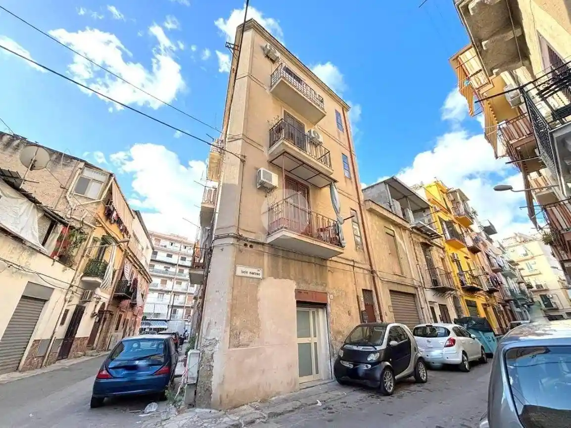 Appartamento in vendita a Palermo